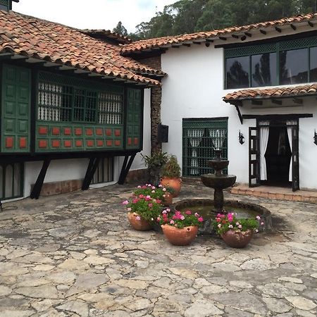 Hotel San Luis De Ucuenga Nobsa Exteriör bild