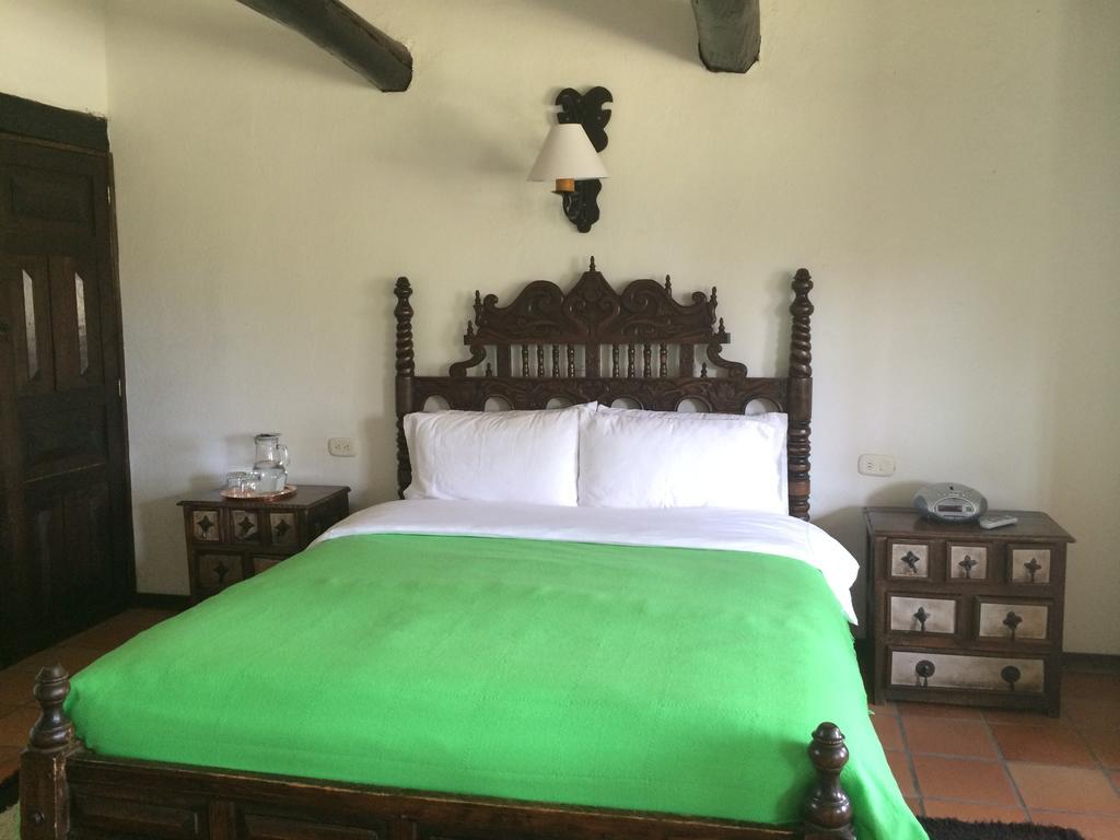 Hotel San Luis De Ucuenga Nobsa Exteriör bild