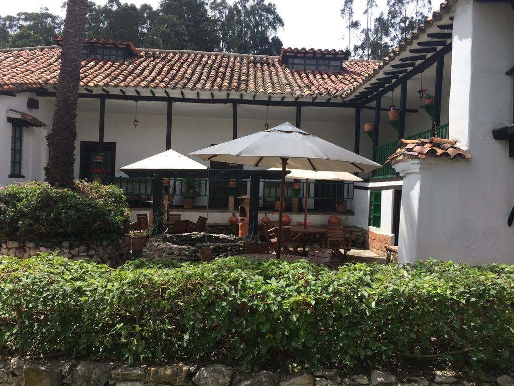 Hotel San Luis De Ucuenga Nobsa Exteriör bild